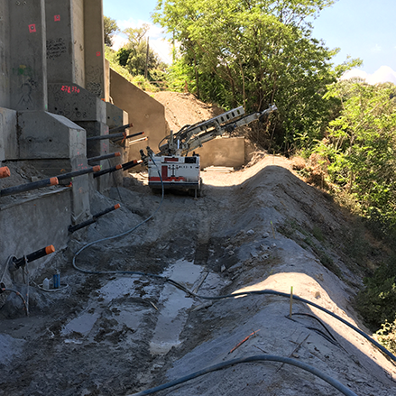 Renforcement de pile de viaduc par tirants d'ancrage - Autoroute A9 Le Boulou