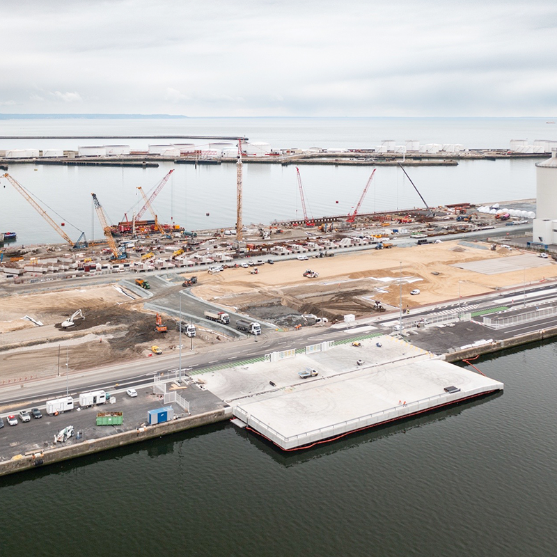 Chantier du quai Joannès Couvert au Havre - Travaux portuaires - Crédit photo : ©Atypix